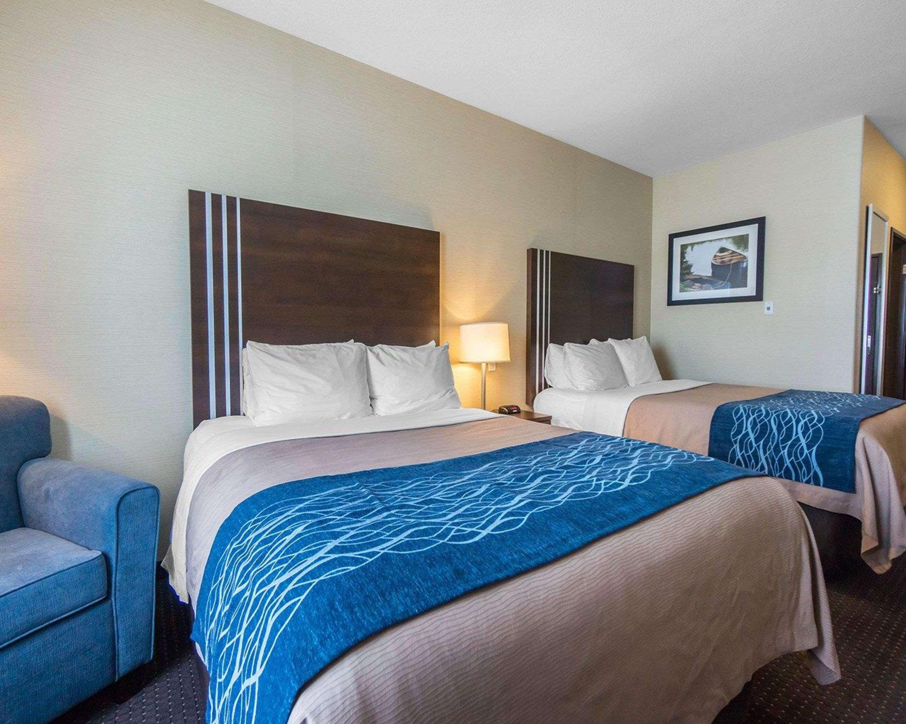 Comfort Inn & Suites Fox Creek Экстерьер фото