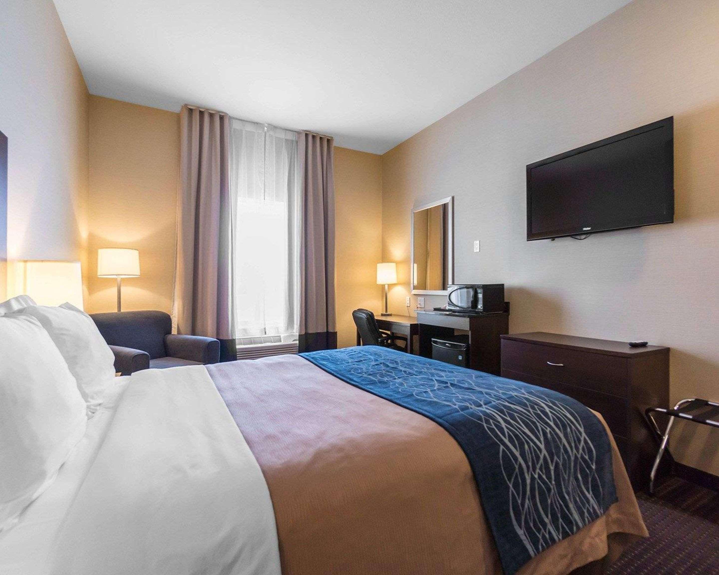 Comfort Inn & Suites Fox Creek Экстерьер фото