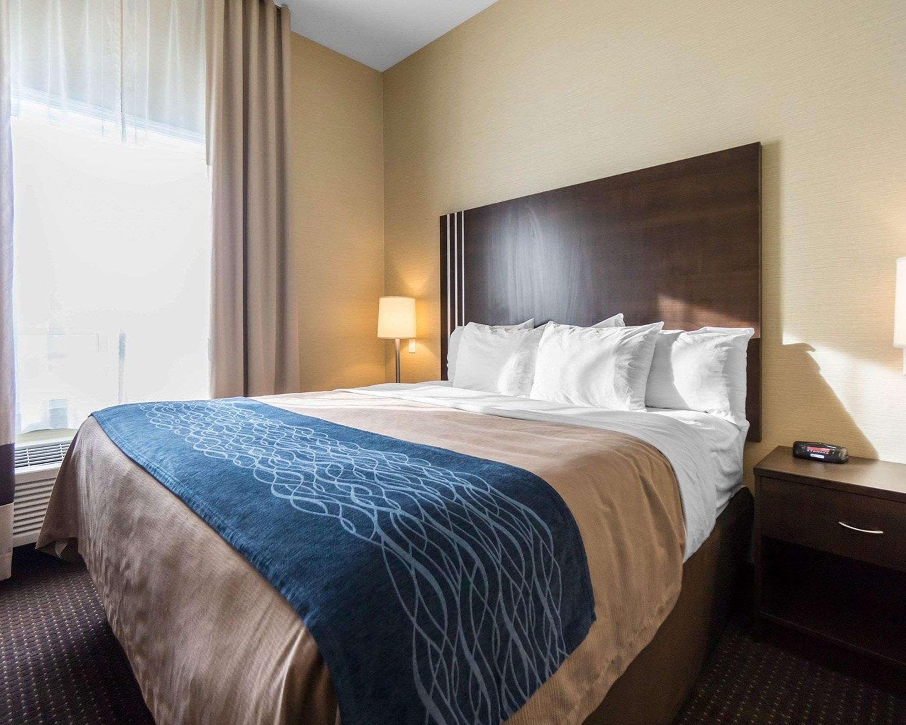 Comfort Inn & Suites Fox Creek Экстерьер фото