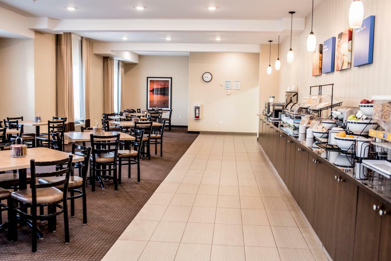 Comfort Inn & Suites Fox Creek Экстерьер фото